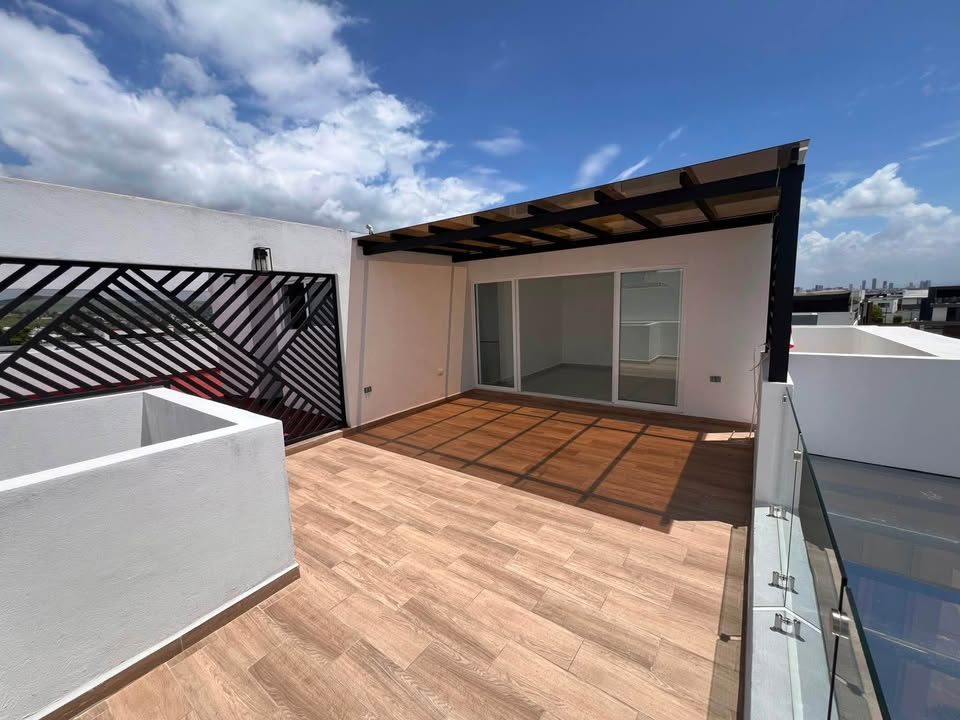 4 habitaciones 5,5 baños - Casa 3