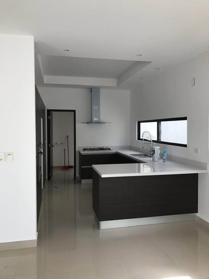 4 habitaciones 4 baños - Casa 2
