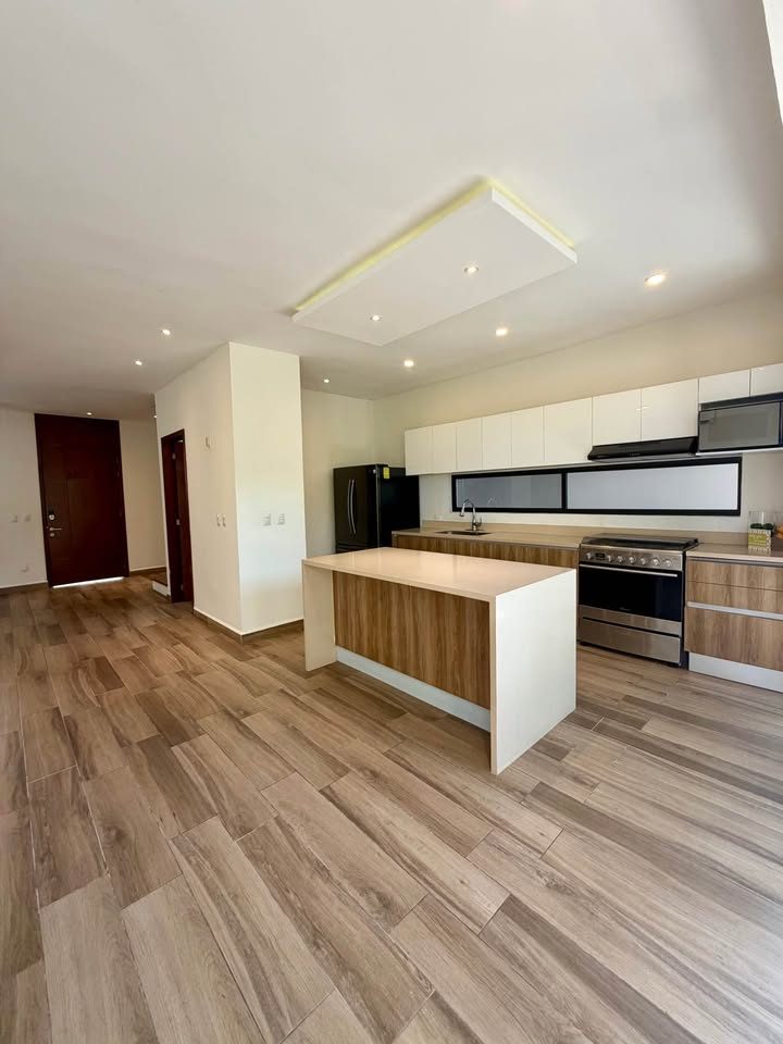 4 habitaciones 3,5 baños - Casa 3