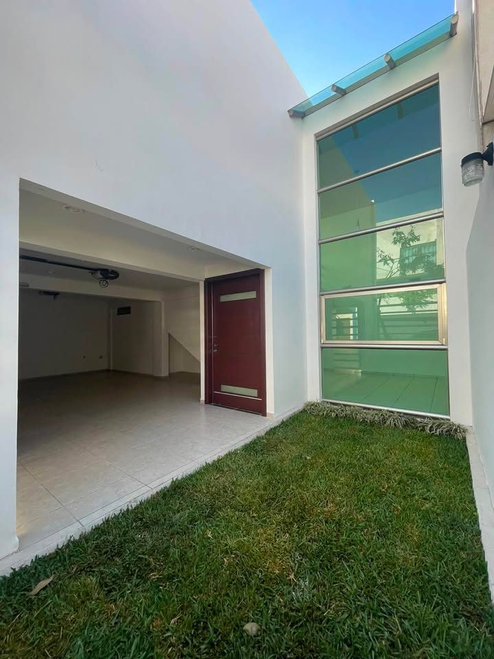 3 habitaciones 4,5 baños - Casa 2