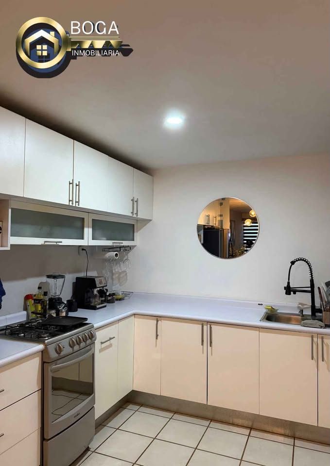 Casa en venta · 2 rec · León 3
