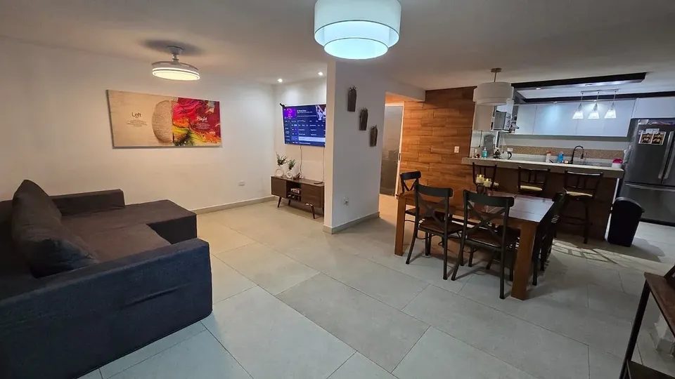 3 habitaciones 2.5 baños Casa 3