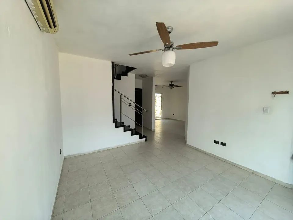 4 habitaciones 2.5 baños Casa 2