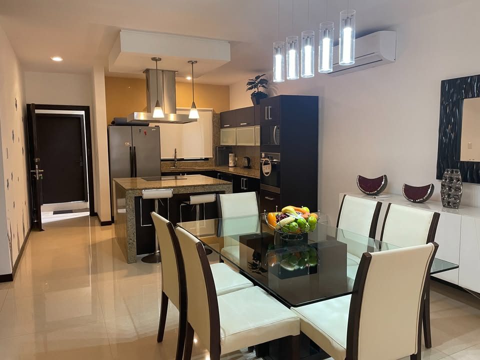 2 habitaciones 2.5 baños Departamento 3