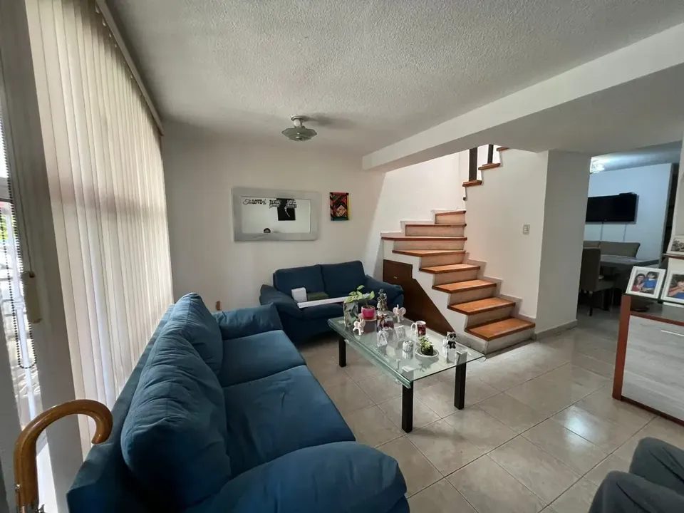 6 habitaciones 3 baños Casa 2