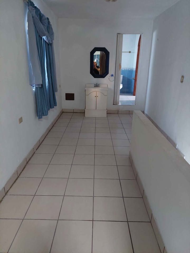 3 habitaciones 2 baños Casa 3
