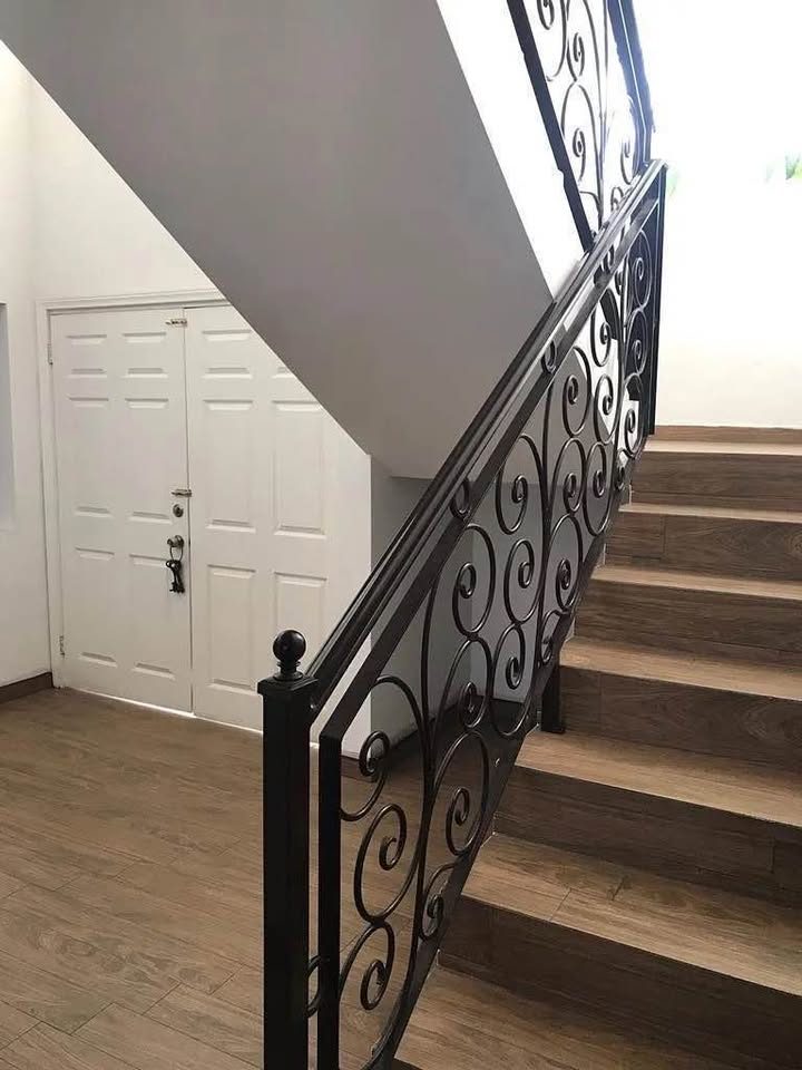 4 Beds 4.5 Baths - House 3