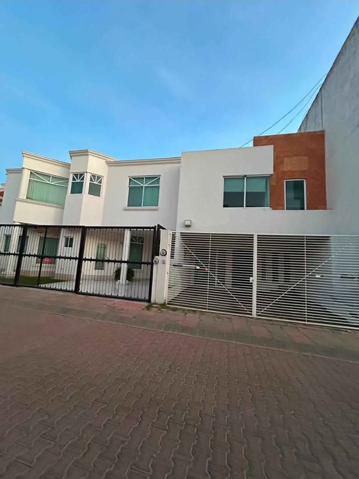 3 habitaciones 2 baños - Casa 3