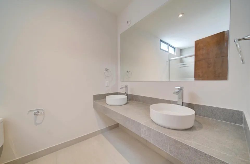 4 habitaciones 4 baños Casa 2