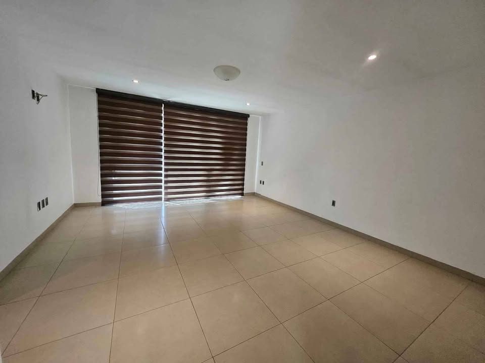 Casa en renta · 3 rec · León 2