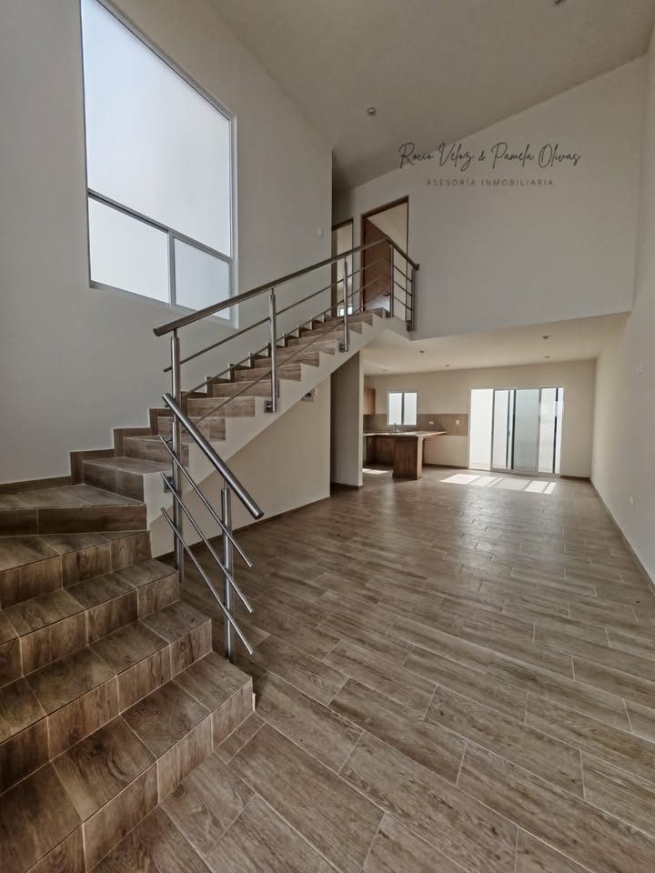 3 habitaciones 2.5 baños Casa 3