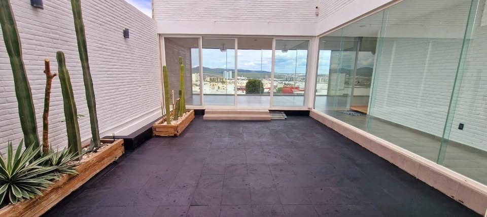 4 habitaciones 4.5 baños Casa 2