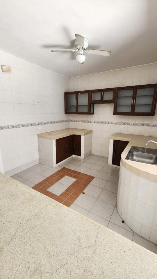 5 habitaciones 4.5 baños Casa 3