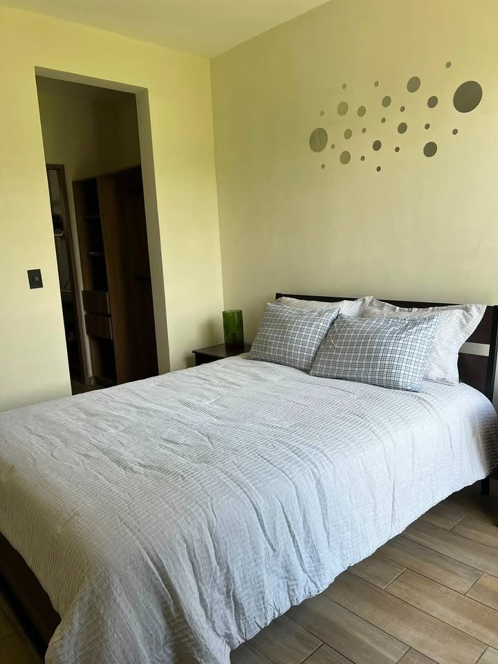 3 habitaciones 2 baños Casa 3