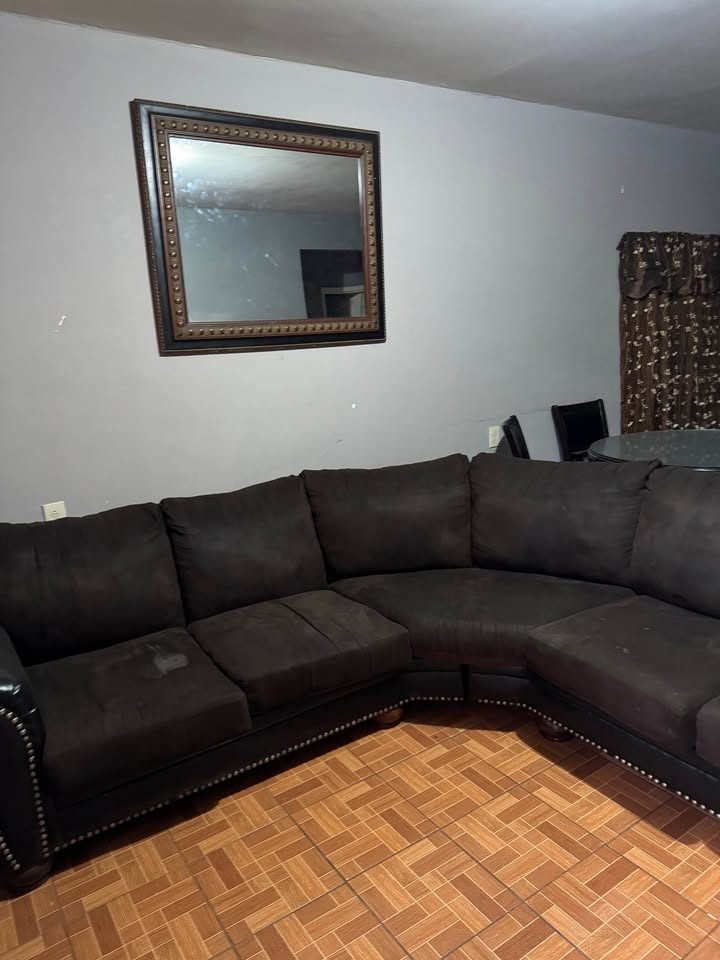 2 Beds 1 Bath - Apartment 2
