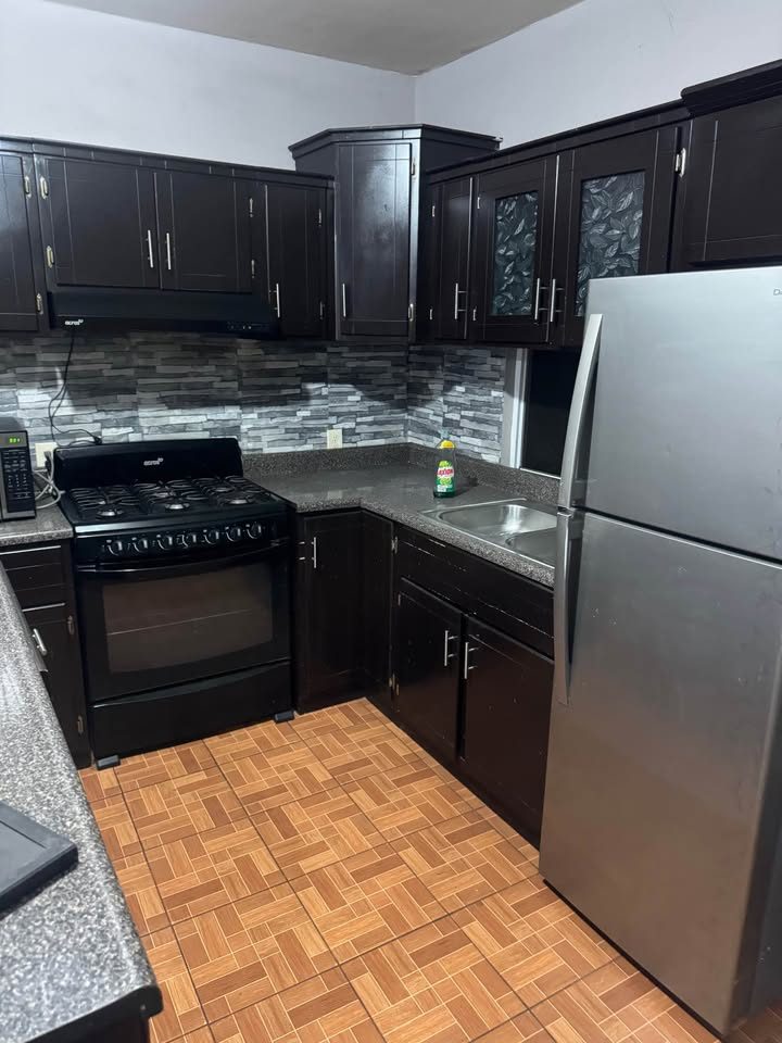 2 Beds 1 Bath - Apartment 3