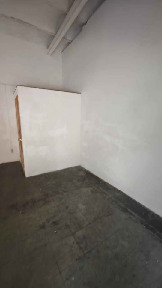 Se renta local comercial 2