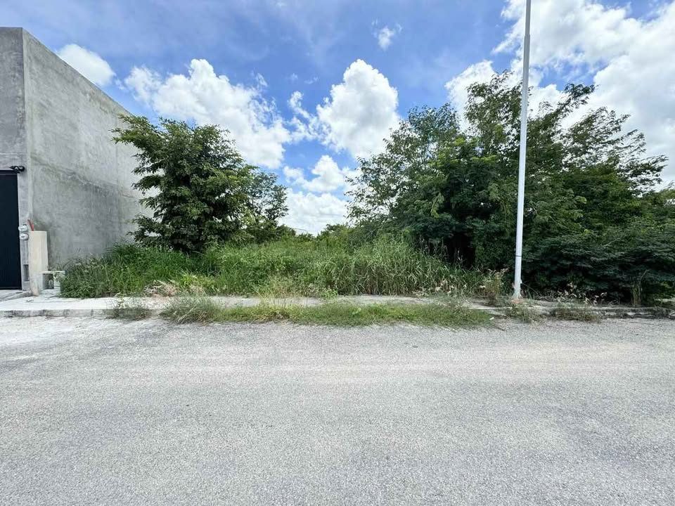 🔥🏡 ¡TERRENO EN VENTA AL NORTE DE MÉRIDA! 🔥 2