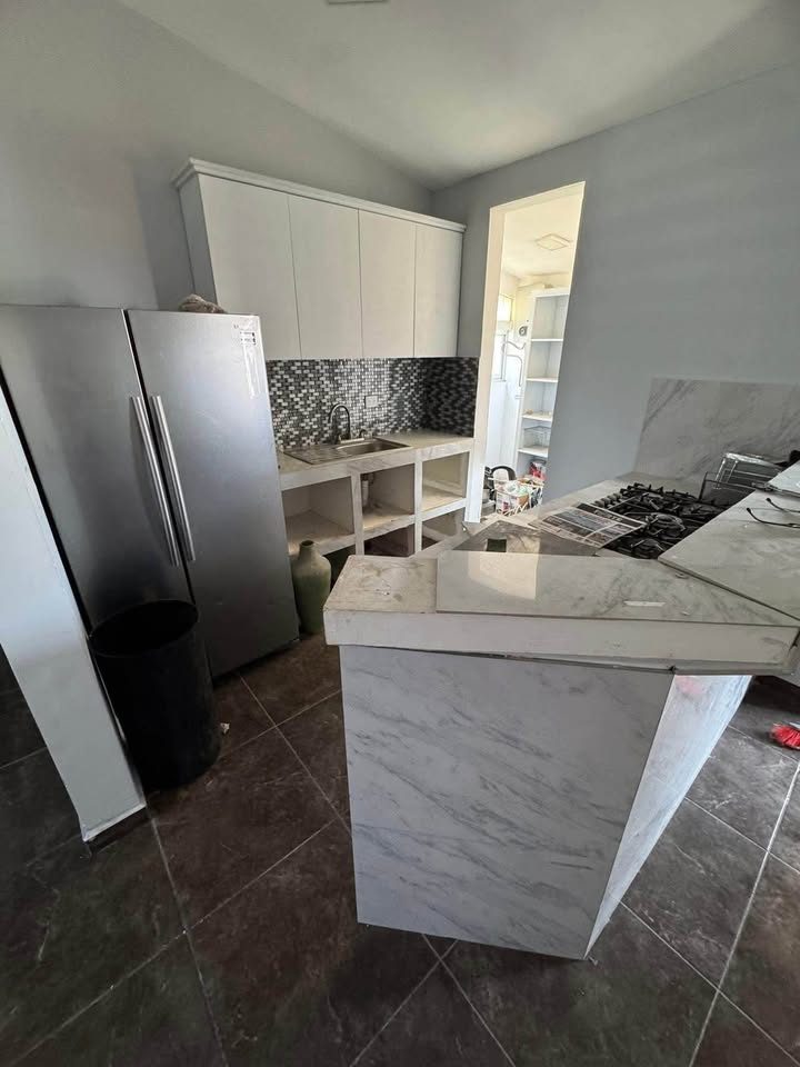 DEPARTAMENTO EN VENTA FRACC LAS FLORES 3