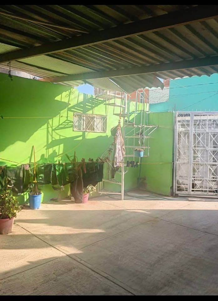 4 habitaciones 2 baños - Casa 2
