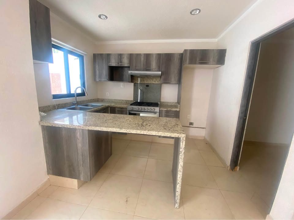 4 habitaciones 4 baños - Casa 2