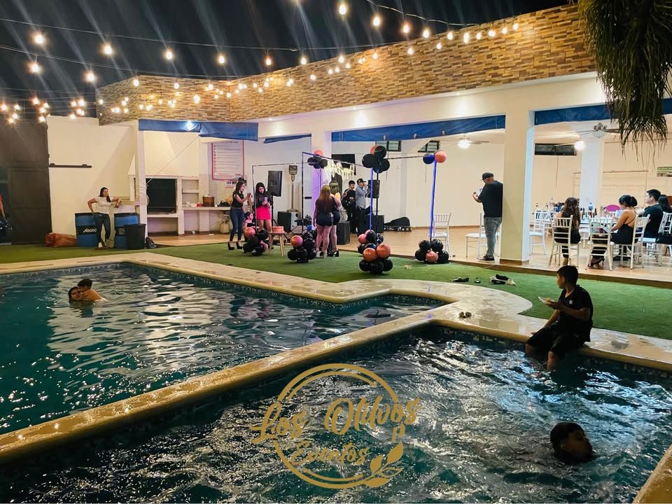 $3000 lunes a jueves 💫 Quinta Los Olivos ☔️Área social totalmente cerrada ‘ parque lineal Escobedo 2