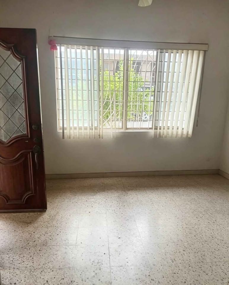 4 habitaciones 2 baños - Casa 2