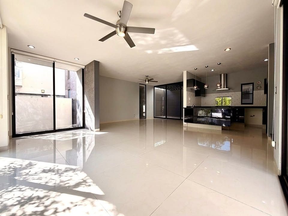 3 habitaciones 3 baños Casa 3