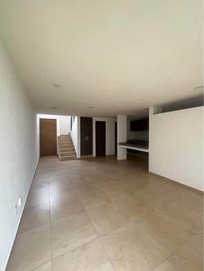 Zakia casa en renta de 3 habitaciones con baño completo cada una dentro de privada con amenidades. 2