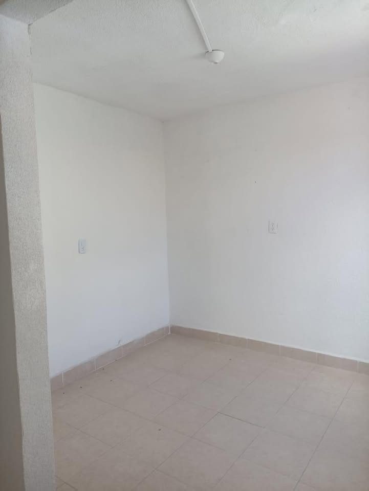 2 habitaciones 1 baño Casa 3