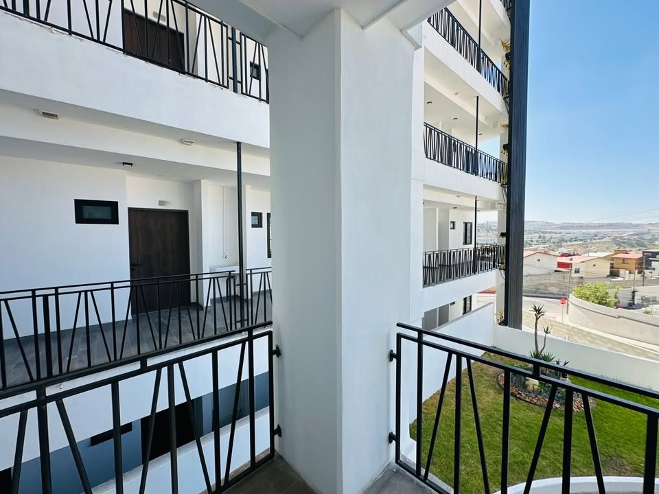 2 habitaciones 2.5 baños Departamento 3
