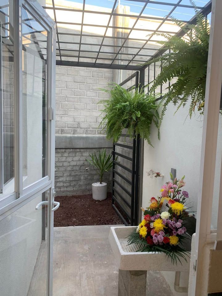 Casa en venta · 3 rec · León 2