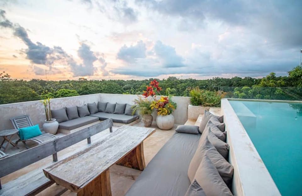 3 Beds 3 Baths - Apartment 2
