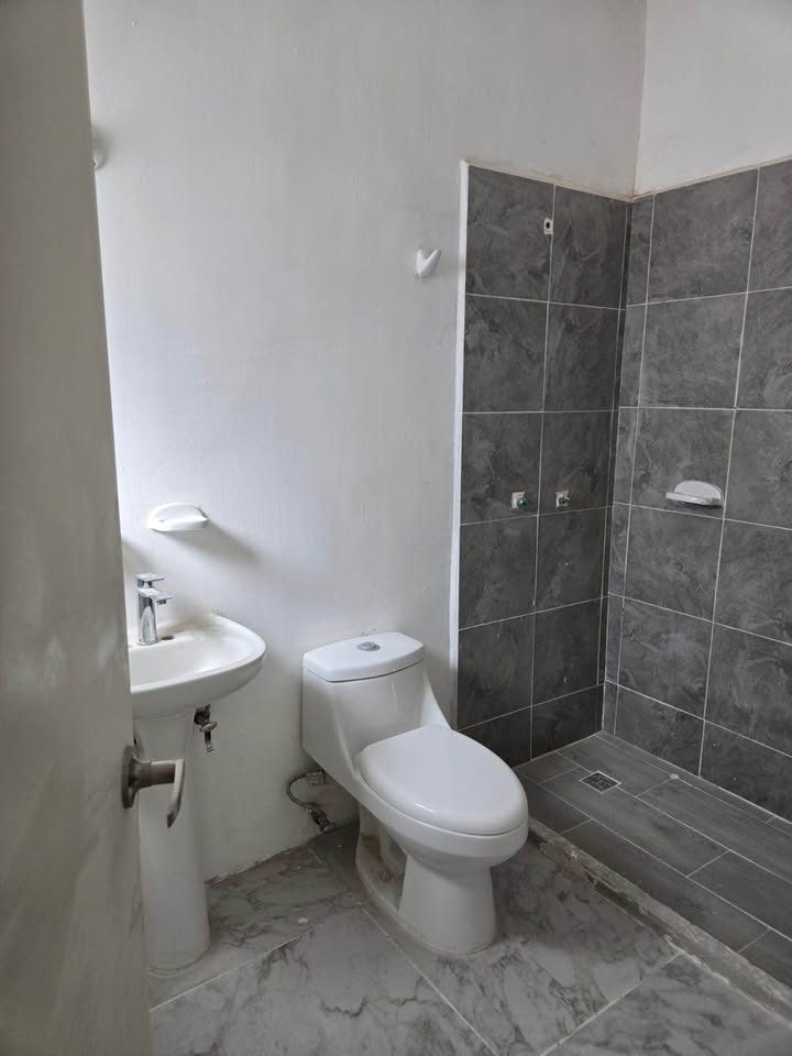 3 habitaciones 2 baños - Casa 2