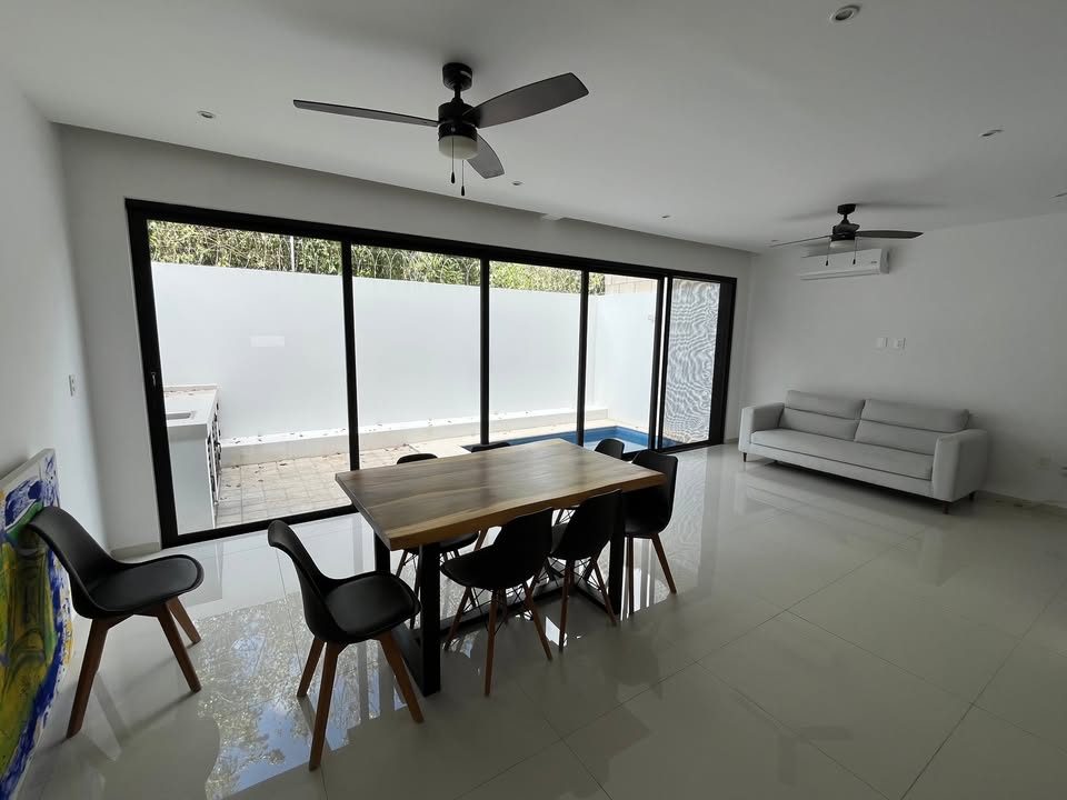 4 habitaciones 3.5 baños Casa 3
