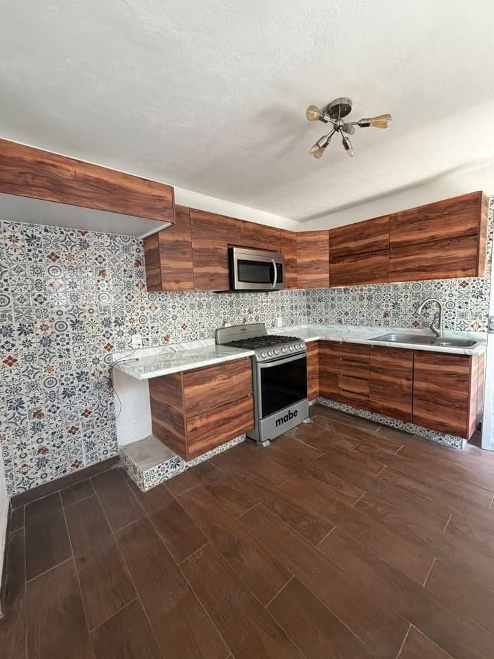 5 habitaciones 3 baños Casa 3