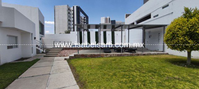 3 habitaciones 2.5 baños Departamento 2