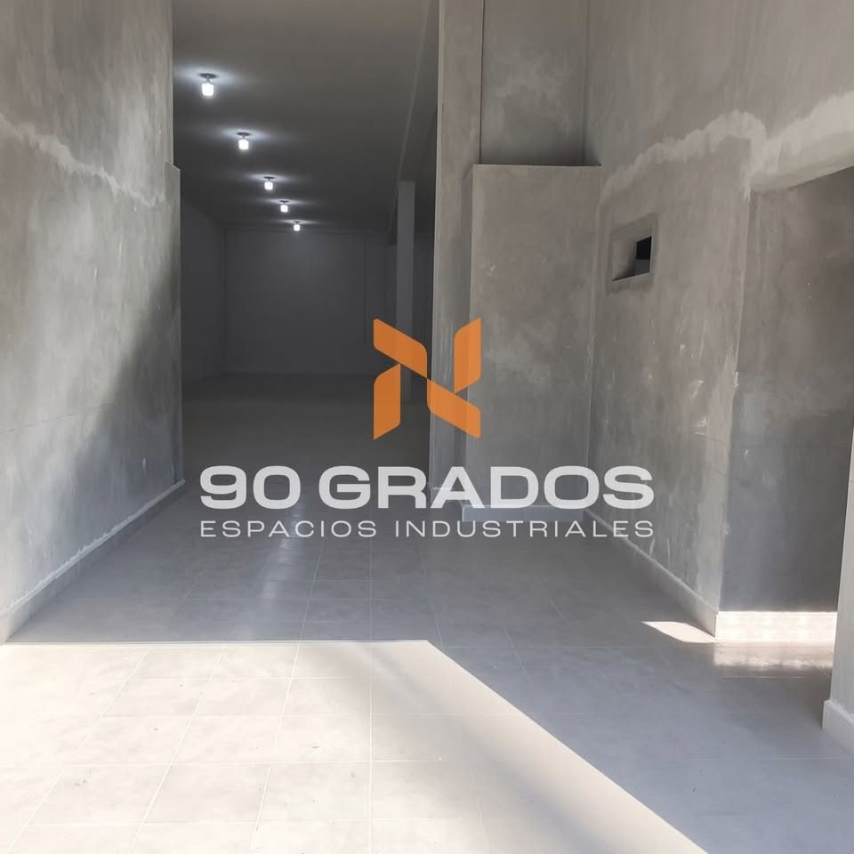 BODEGA EN RENTA EN GUADALUPE 3