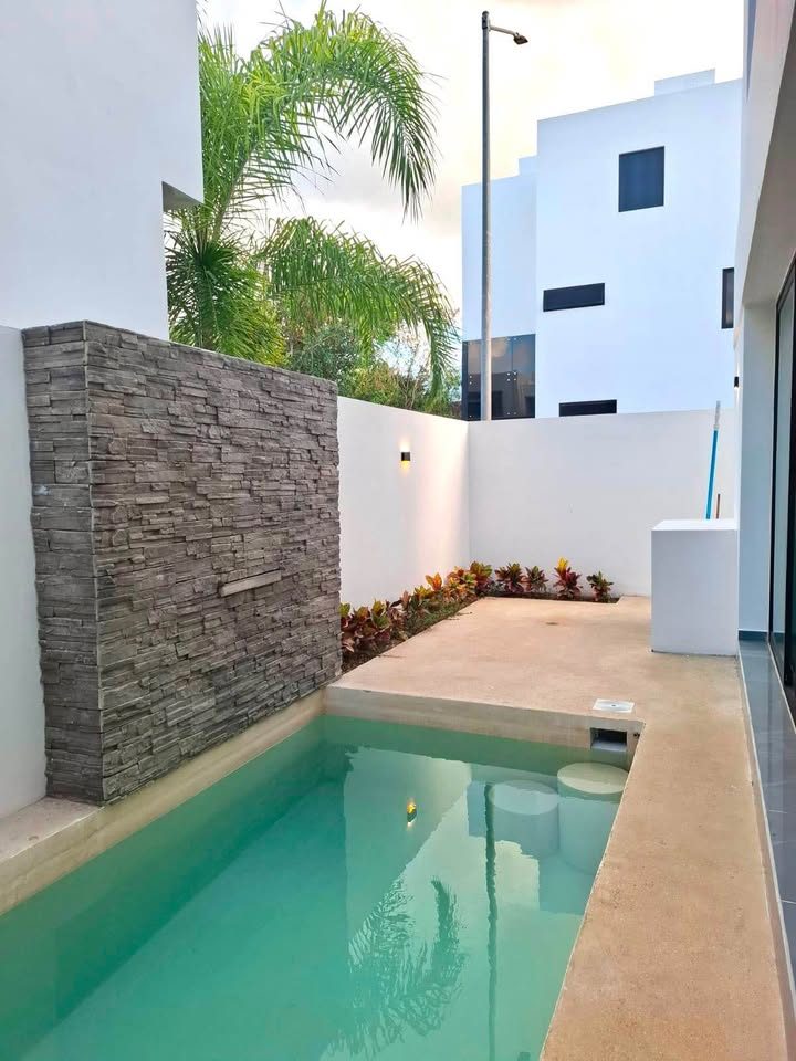4 Beds 5 Baths - House 2
