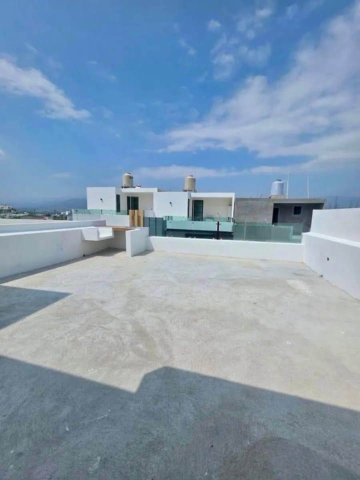 3 habitaciones 4 baños - Casa 2