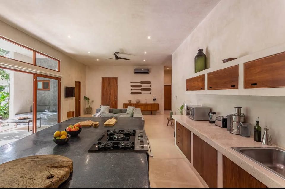 3 Beds 3 Baths - Apartment 2