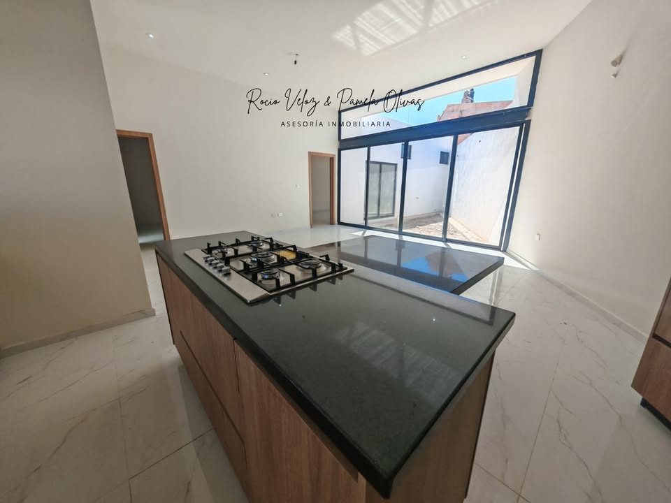 3 habitaciones 3.5 baños Casa 3