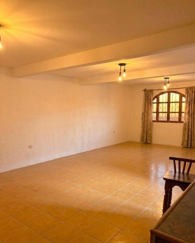 3 habitaciones 2.5 baños Casa 3