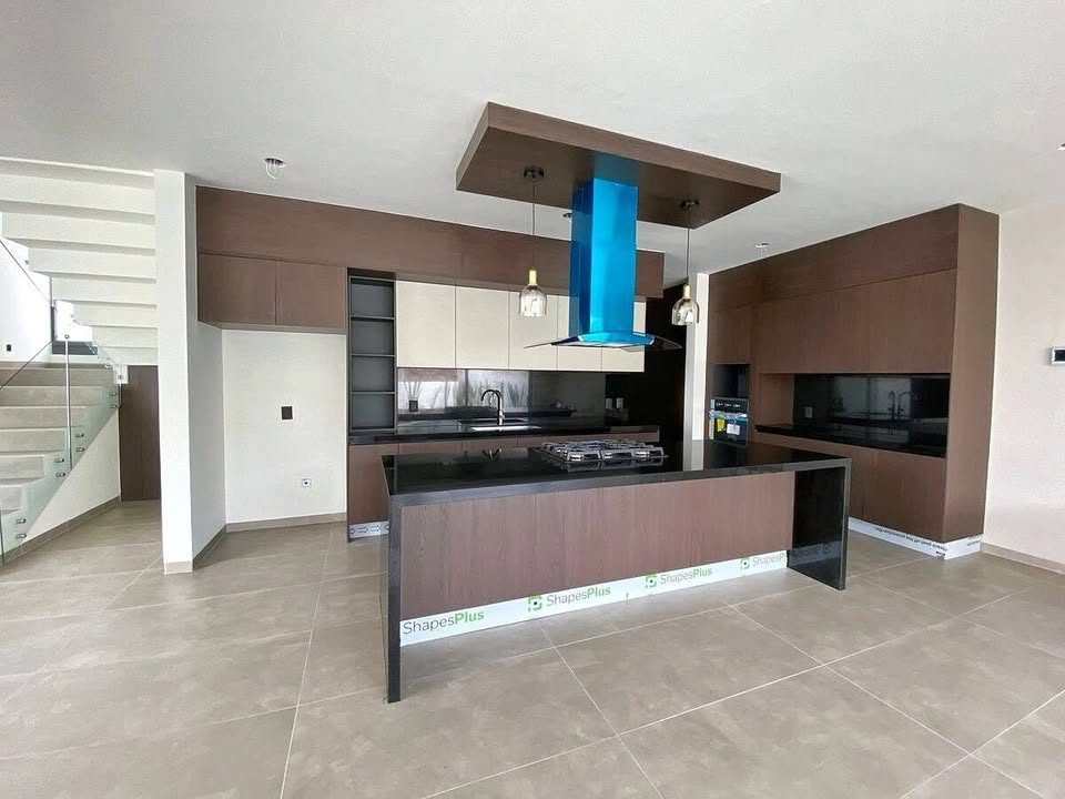 3 habitaciones 3 baños Casa 3