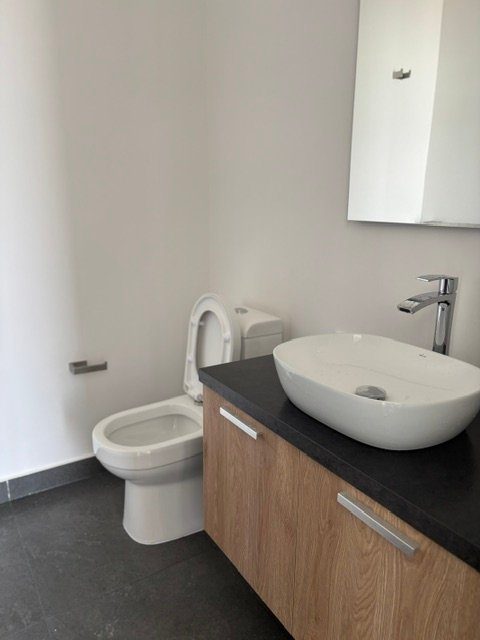 3 habitaciones 3.5 baños Departamento 2