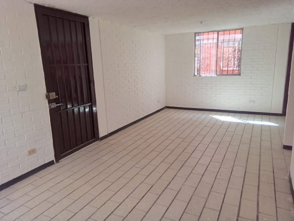 3 habitaciones 1 baño Departamento 3