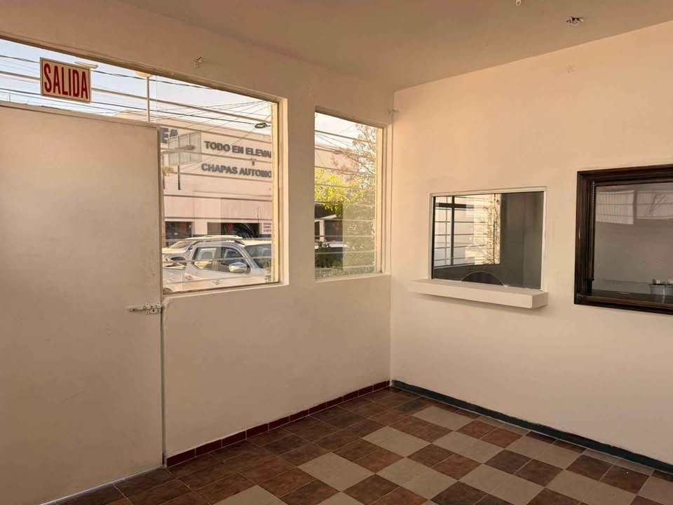 10 habitaciones 6 baños - Townhouse 3