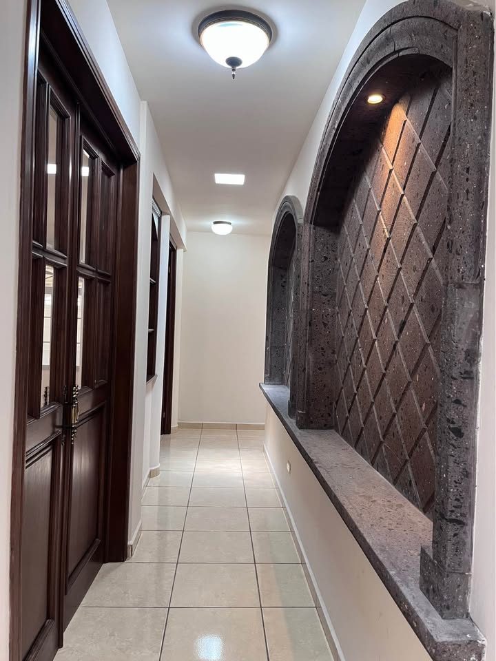 4 habitaciones 2,5 baños - Casa 3