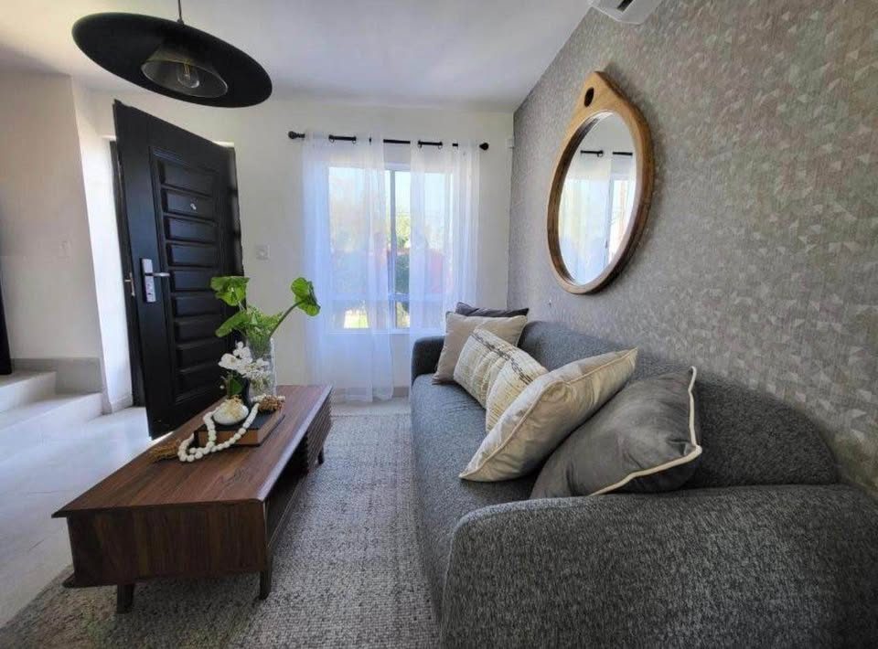 Se vende casa amplia recámara planta baja 2