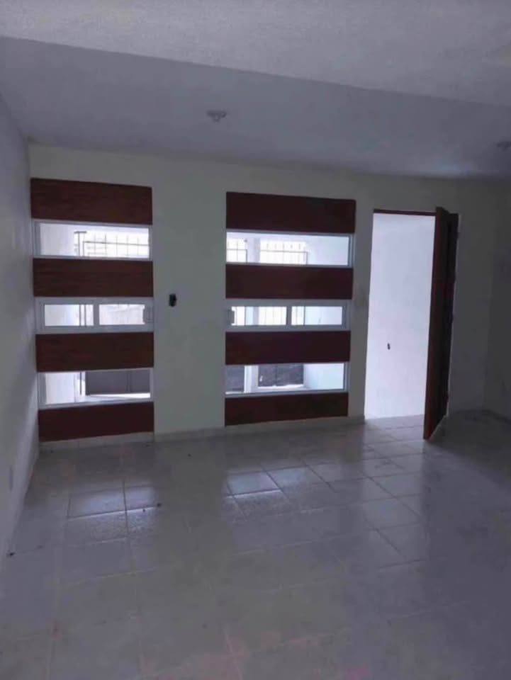 4 habitaciones 2 baños - Casa 2